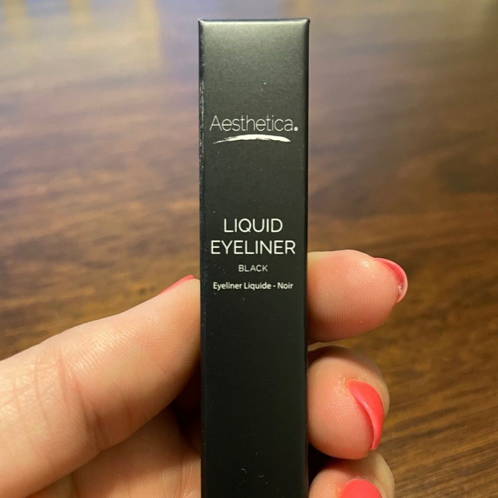 Liquid Eyeliner  